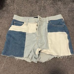 Hollister High-Rise Mom Short